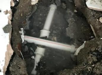 根河阳台漏水维修公司为您分享楼上楼下漏水怎么处理